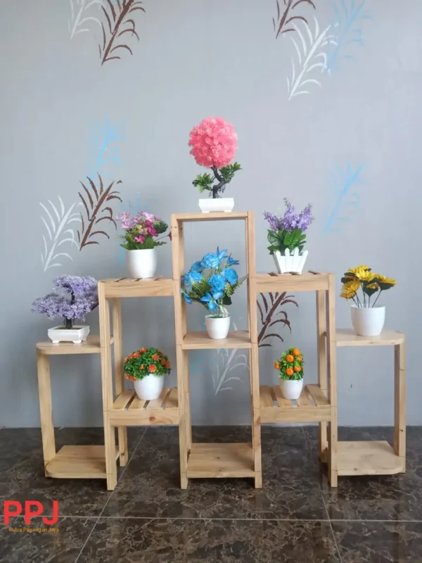rak bunga hias model 3